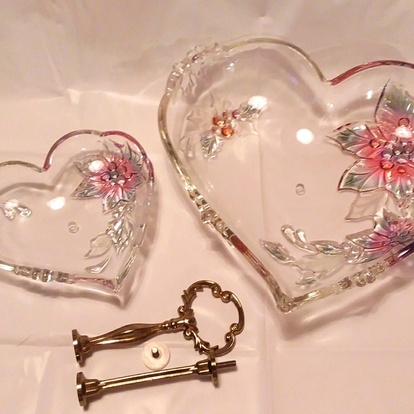 Vintage Mikasa Crystal Heart 2 Tier Dessert Tower - Picture 5 of 8